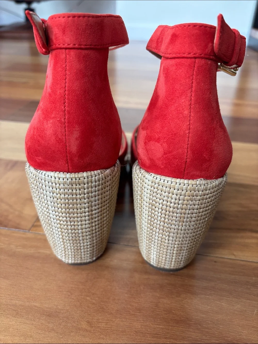 NWT Vionic wedge heels